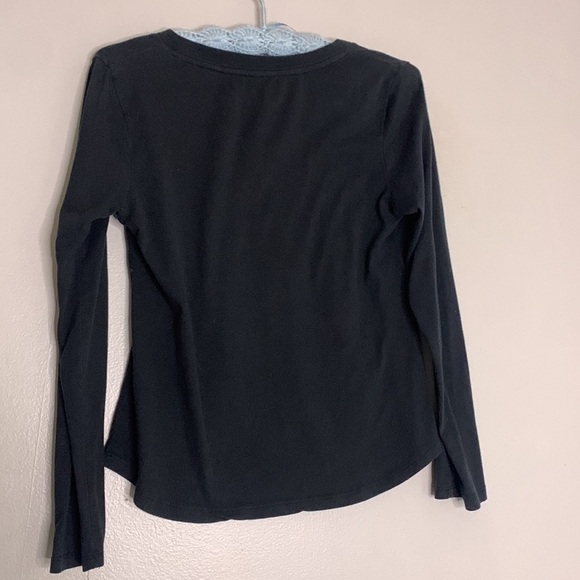 Vintage Disney Y2K v neck long sleeve soft black  graphic Minnie Mickey pullover - Picture 6 of 8